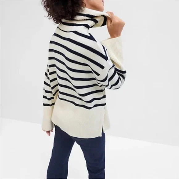 Gap 24/7 Split Hem Striped Turtleneck Sweater, NWT, Size XL in Cream and Navy - Picture 6 of 14